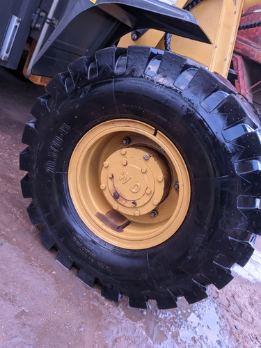 Pala Cargadora Taurus Ctx 918 - 2016 - 0,5 Mts - 375 Hs Uso