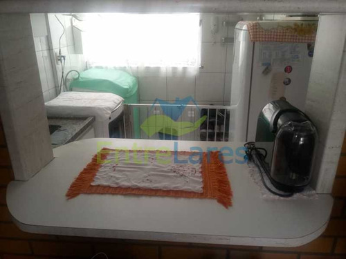 Imagem 15 de 15 de Portuguesa 2 Quartos, Cozinha Americana, Banheiro Com Box Blindex, Hidráulica E Elétrica Novas, 1 Vaga De Garagem. Apartamento - Ilap20483