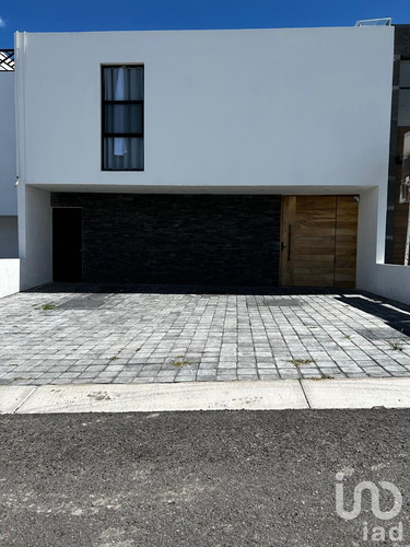 Venta Casa 3 Ambientes Santa Rosa De Jauregui