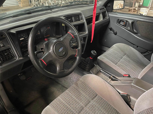 Imagen 5 de 5 de Ford Sierra 2.3lx
