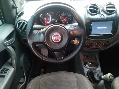Imagem 8 de 8 de Palio 2012/2013 - 1.4 Mpi Attractive 8v Flex 4p Manual (gnv)
