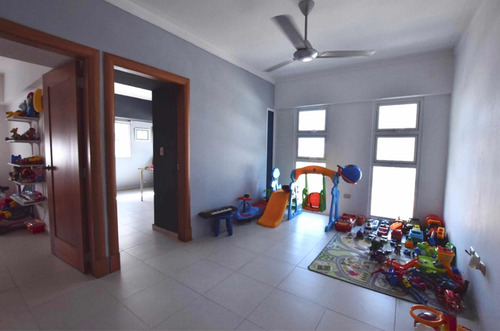 Imagen 10 de 12 de Apartamento En Venta En Serralles, Facill Acceso Y Cercania Sectores Como Piantini, Naco