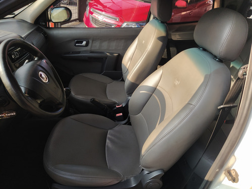 Fiat Strada 1.4 Working Cab. Dupla Flex 3p