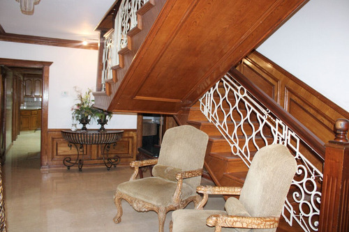Amplia Residencia En Col. Jardin