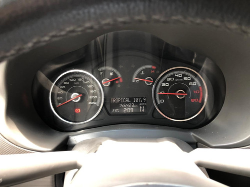 Fiat Grand Siena 1.6 16v Essence Flex Dualogic 4p