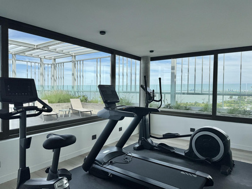 Sensacional Depto A Estrenar De 2 Amb. Con Vista Al Rio Y Cochera En Barlovento Towers, La Lucila.