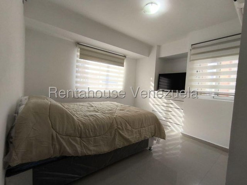 Apartamento En Alquiler Las Chimeneas Valencia 25-22457 LG