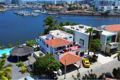 ¡vive El Lujo Y La Comodidad En Marina Real, Mazatlán!