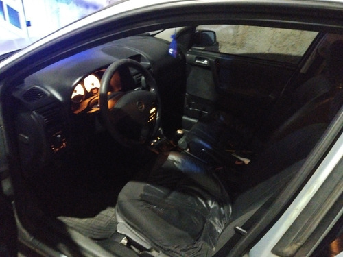 Imagem 9 de 13 de Chevrolet Astra 2009 2.0 Advantage Flex Power 5p 133 Hp