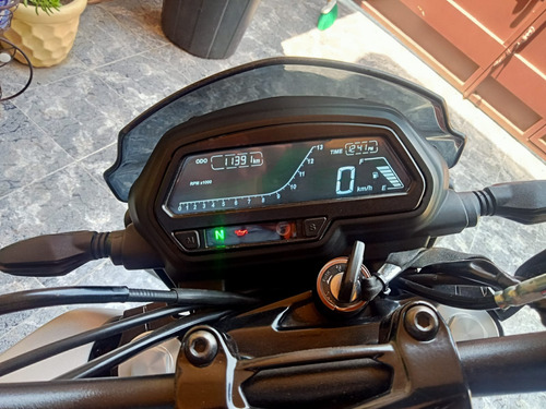 Excelente Dominar 250 Lista Para Todo!