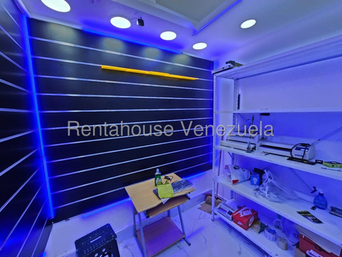 Oportunidad De Inversion Local En Venta Cc Galería Plaza Av. Bolívar, Maracay, 25-23064 Mv