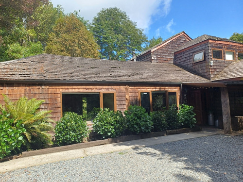 Se Vende Preciosa Casa En Parque Los Canelos