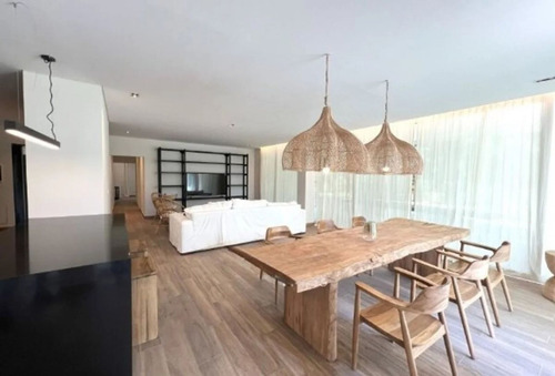 Venta Departamento 2 Amb Pilar Cochera Pileta