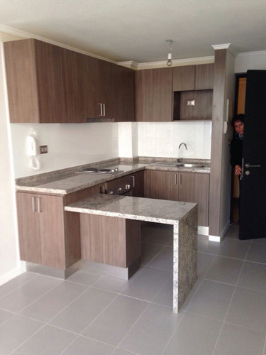 Imagen 2 de 8 de Hermoso Departamento A Pasos Del Metro Ecuador
