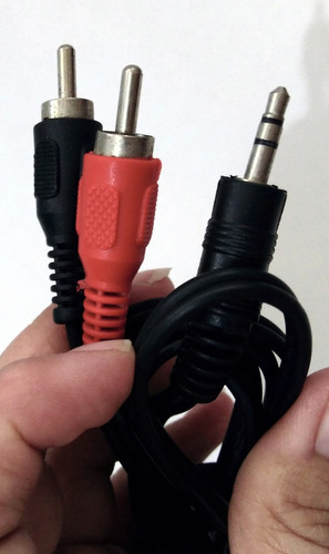 Cable Auxiliar De Audio 2x1 Rca A Estereo Plug 3.5mm 1.85mts