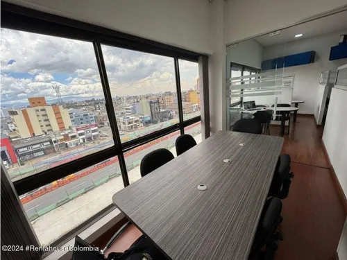 Comercial En Los Andes Norte Rah Co: 25-1030