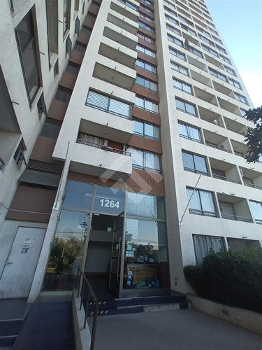 Departamento En Venta De 1 Dorm. En Maipú