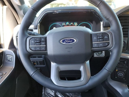 Ford F-150 5.0l V8 Lariat Luxury