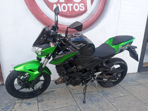 Kawasaki Z 400 2020 Preta