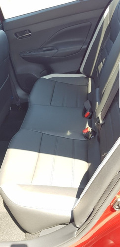 Imagen 10 de 21 de Nissan Versa 1.6 Exclusive Cvt 2022 ( Solo Contado )