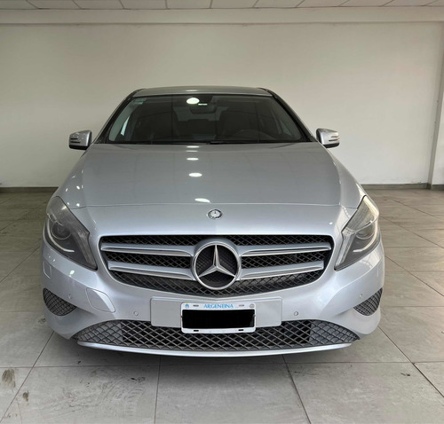 Imagen 2 de 15 de Mercedes Benz A 200 Style B.efficiency 2014