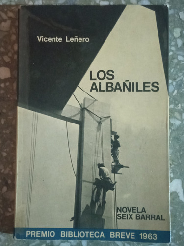 Los Albañiles - Vicente Leñero