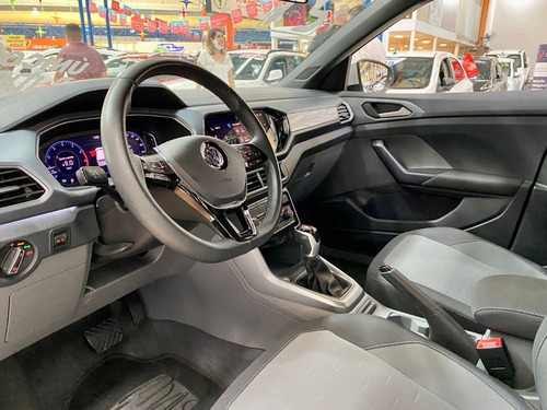 Imagem 9 de 15 de Volkswagen T-cross Comfortline 1.0 Tsi 200 Com Painel Tft