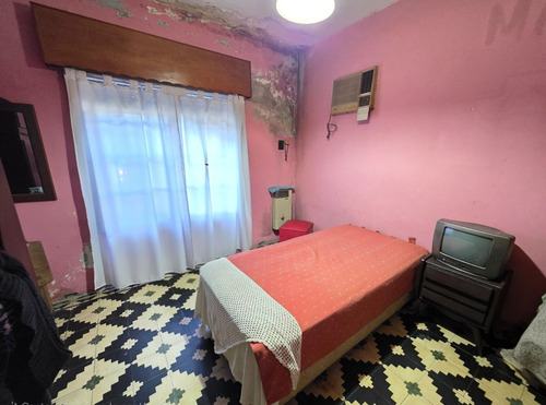 Venta Casa 4 Amb Cochera Fondo San Jose Temperley