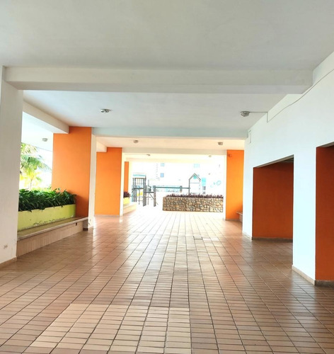 Imagen 22 de 30 de Vendo Apartamento 81 M2, 2h, 2b, 1 Pto Catia La Mar, Vargas