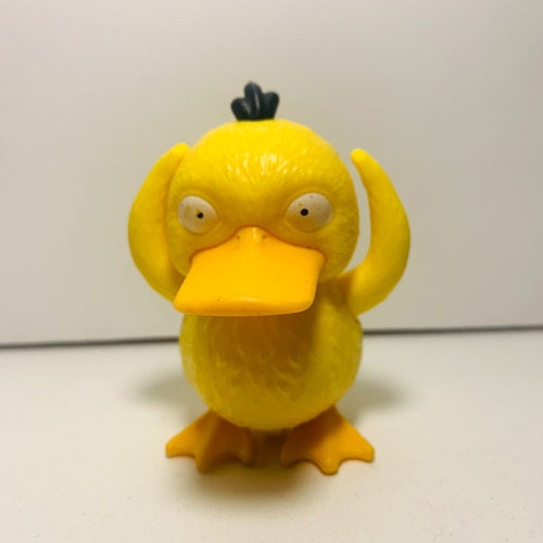 Muñeco Psyduck Pokemon Detective Pikachu Burger King 2019