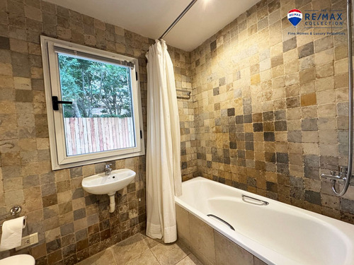 Venta Casa Con Jardin Y Pileta En Rincon Del Arca