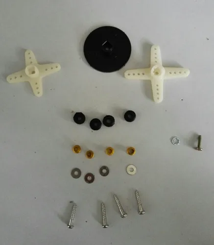 Piezas Para Aeromodelismo.(4$).