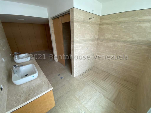Pent-house En Venta Urb. Campo Alegre, Caracas. 24-26693 Yf