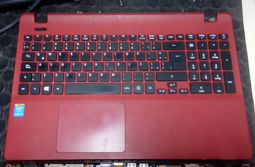 Laptop Acer Modelo Es1-571, N15w4 Pára Para Refacciones 