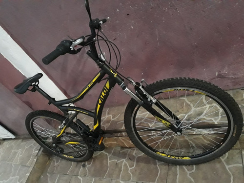 Imagem 2 de 7 de Caloi Ande Aro 26