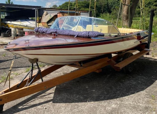  Lancha Esquiboat 1975