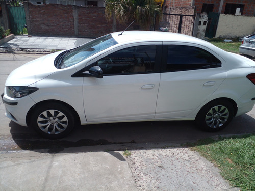 Chevrolet Onix 1.4 joy black plus