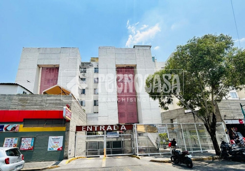 Renta Departamentos Lorenzo Boturini T-df0175-0101