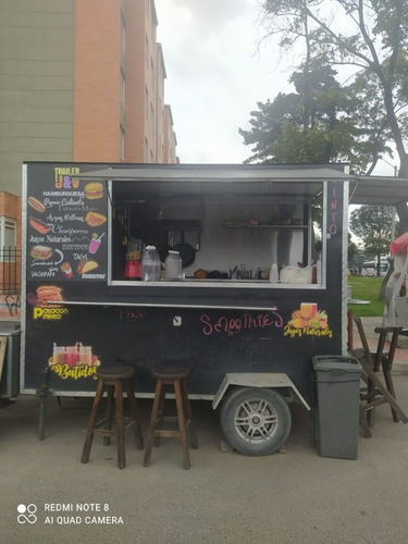 Imagen 3 de 8 de Food Truck