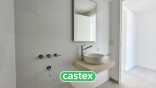 Departamento De Dos Ambientes En Venta En Canning, Terralagos