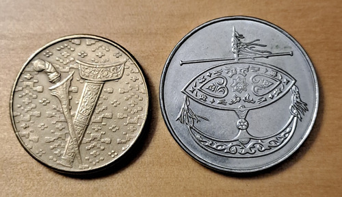 Malasia X 2 Monedas 50 Sen 2005 Y 1 Ringgit 1991. Daga 