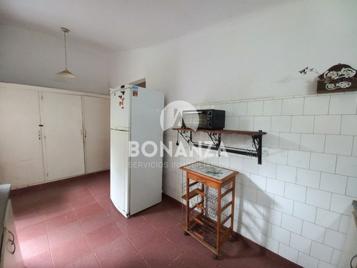 Imagen 11 de 30 de Casa En Venta En Piriápolis Barrio Residencial Country 3 Dormitorios Parrillero Parque Buen Terreno De 594 M²