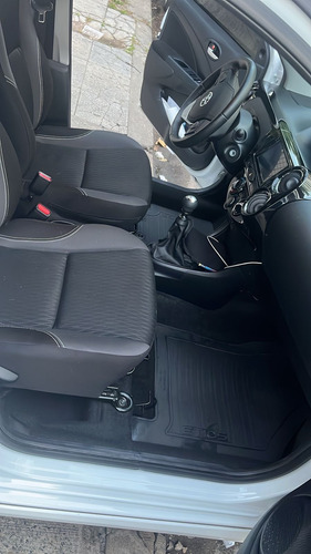 Toyota Etios 1.5 Xls Mt6