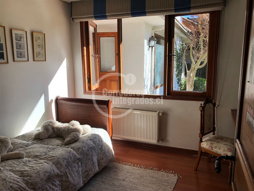 Casa Con 8 Dormitorios, Lo Barnechea
