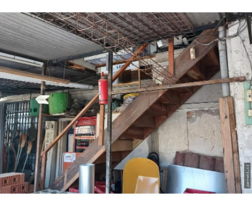 Se Vende Local Comercial A Puerta Cerrada En Limache