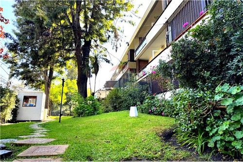 Primer Piso, 3 Dorm + Estac, Buena Ubicación