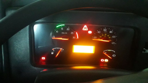 Mascarelo - Volvo - 2014/2015 - Cód.4731