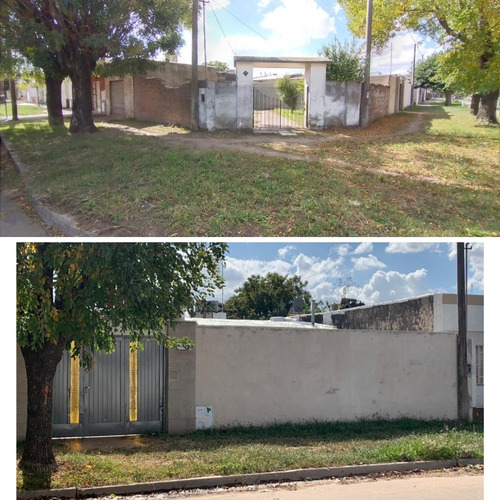 Casa Y Terreno En Esquina Con Local,  Junin (ba) 