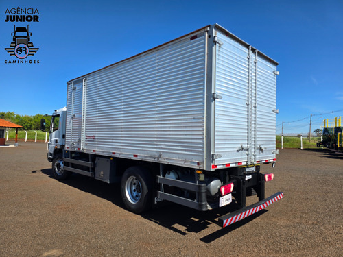 Mb 1719 Ano 2022 Toco Baú Oficina Gascom Com 19.000km.