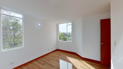 Apartamento En Venta En Techo Conjunto Terrazas De Castilla 4 Cra 81b Cll 6c. 71 M2, 3 Hab, 2 Baños. Parqueadero Comunal. 261 Millones.